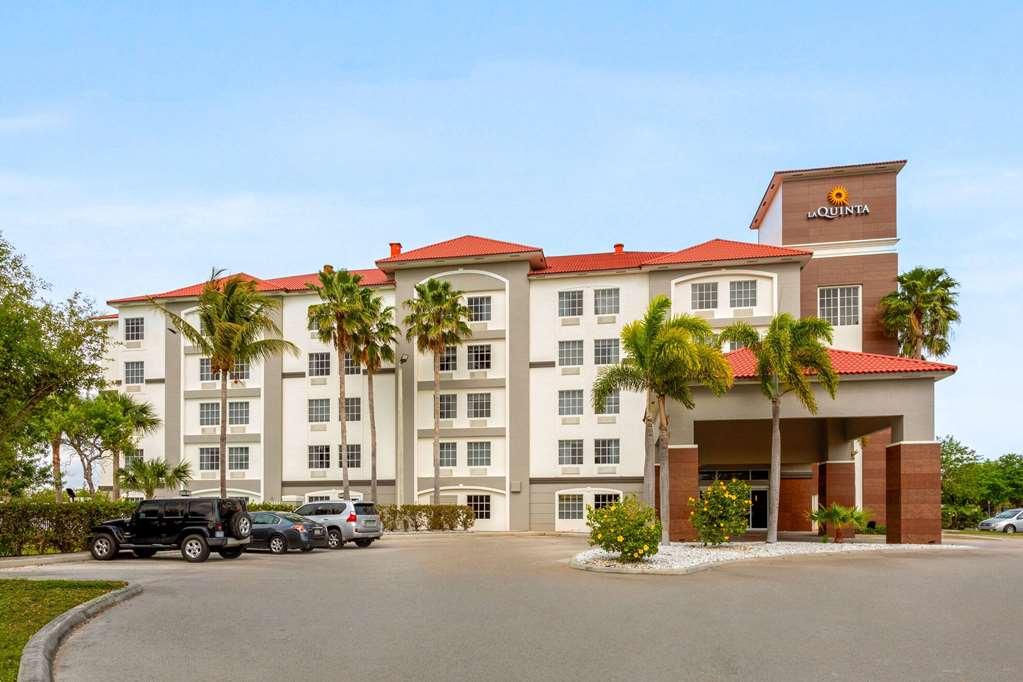 Hotel La Quinta By Wyndham Ft. Pierce Fort Pierce Exterior foto