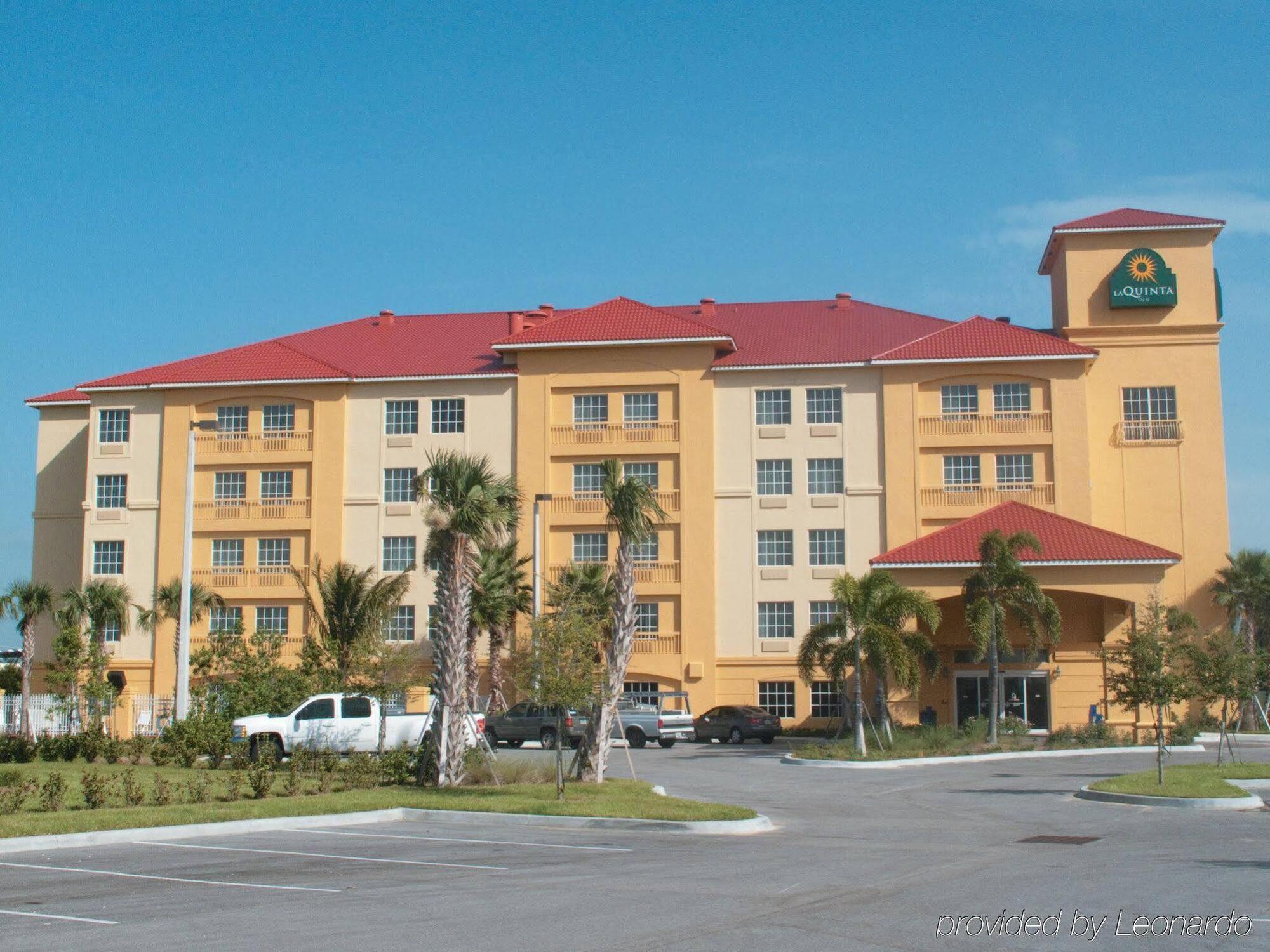 Hotel La Quinta By Wyndham Ft. Pierce Fort Pierce Exterior foto